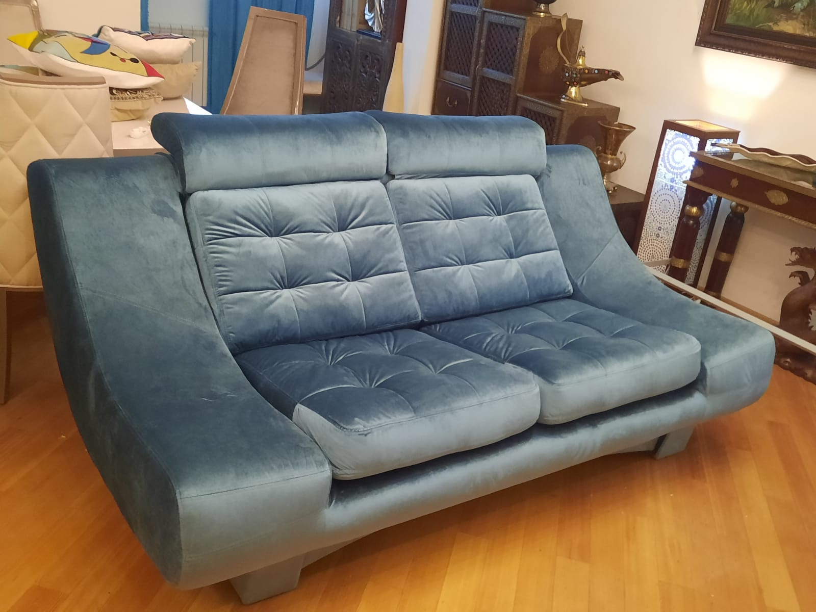 Обивка дивана на дому. Новоясеневская